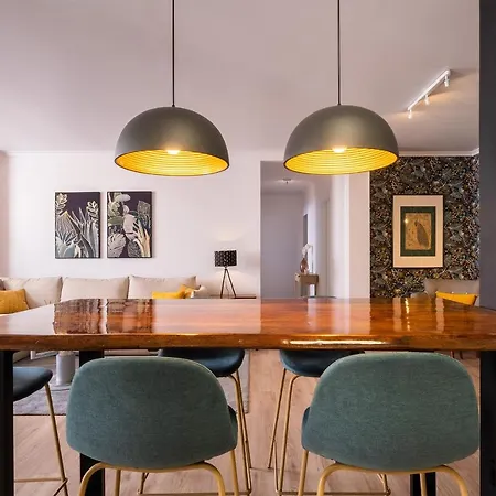 Hospitality Is An Art - Center