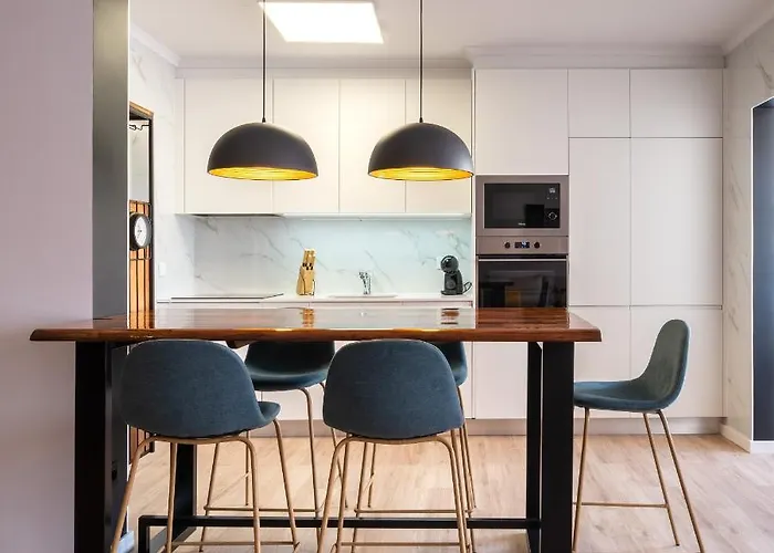 Hospitality Is An Art - Center * Ponta Delgada