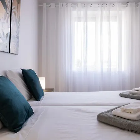 Hospitality Is An Art - Center