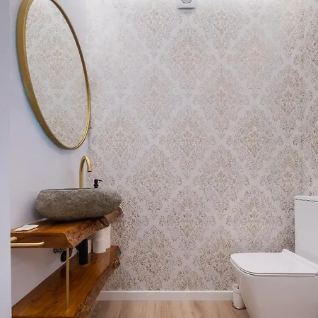 Hospitality Is An Art - Center *